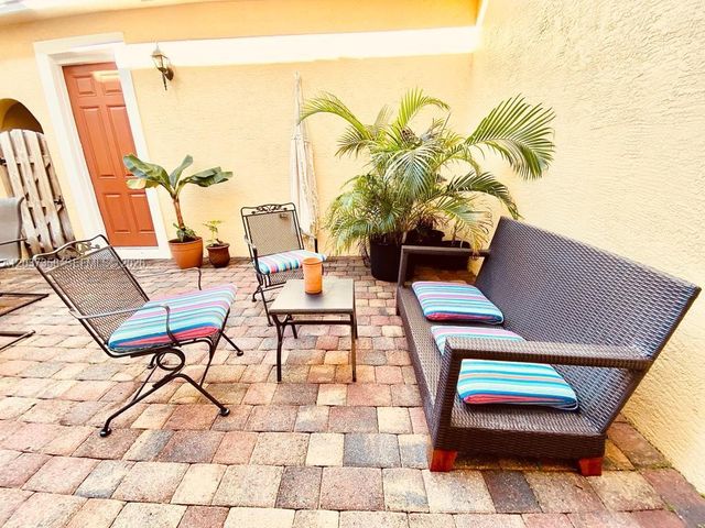 753 Dakota Drive, Jupiter, FL 33458