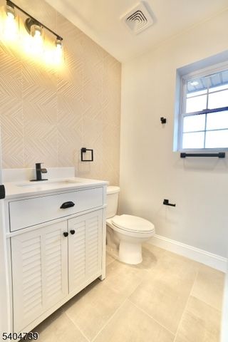 236 Keer Ave, Newark City, NJ 07112