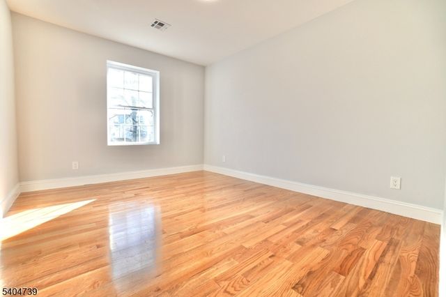 236 Keer Ave, Newark City, NJ 07112