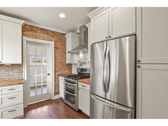 2952 N Vine St, Denver, CO 80205