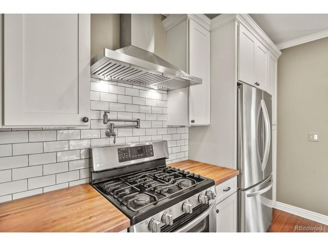 2952 N Vine St, Denver, CO 80205
