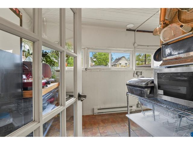 2952 N Vine St, Denver, CO 80205
