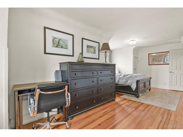 2952 N Vine St, Denver, CO 80205
