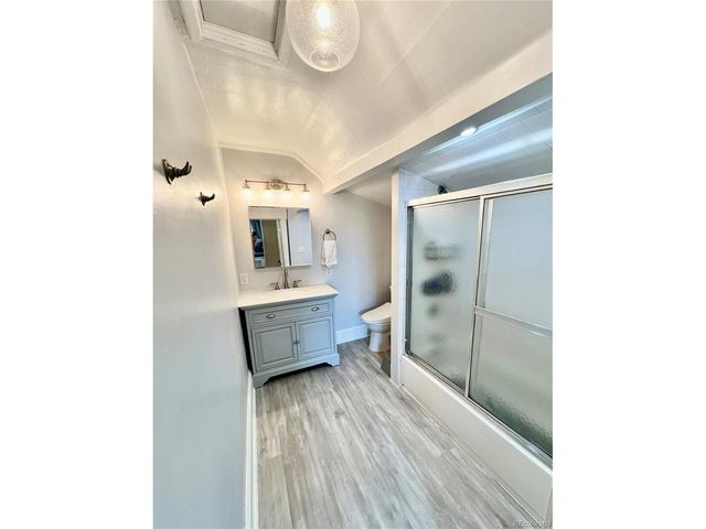 2952 N Vine St, Denver, CO 80205