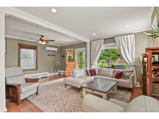 2952 N Vine St, Denver, CO 80205