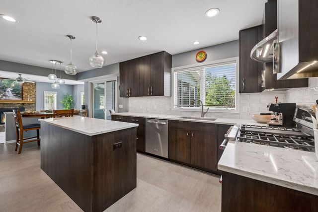 4215 Juneau Lane N, Plymouth, MN 55446