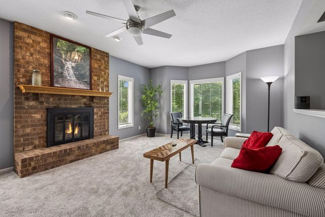 4215 Juneau Lane N, Plymouth, MN 55446