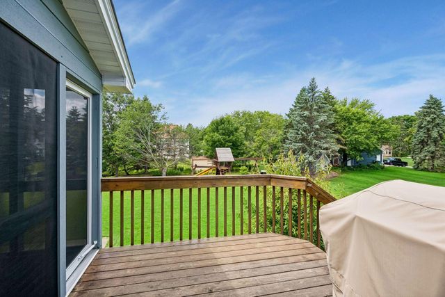 4215 Juneau Lane N, Plymouth, MN 55446