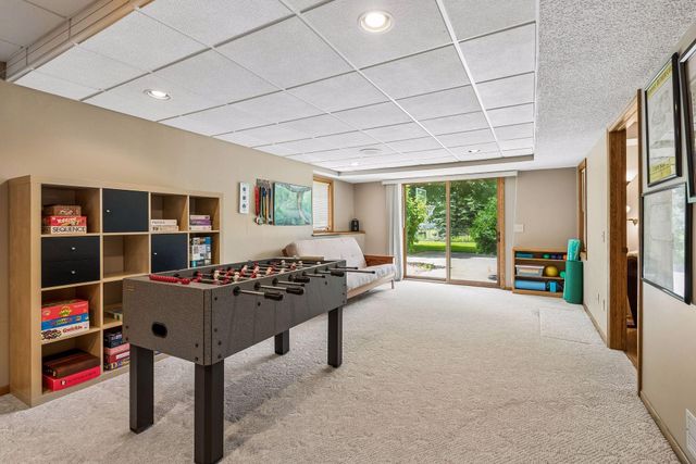 4215 Juneau Lane N, Plymouth, MN 55446