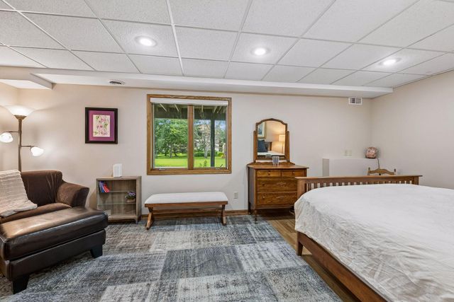 4215 Juneau Lane N, Plymouth, MN 55446