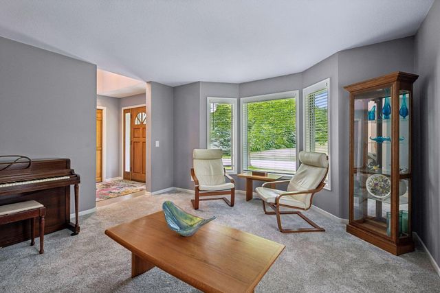 4215 Juneau Lane N, Plymouth, MN 55446