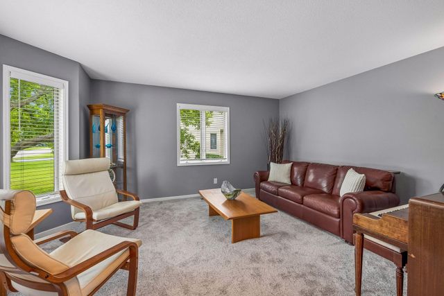 4215 Juneau Lane N, Plymouth, MN 55446