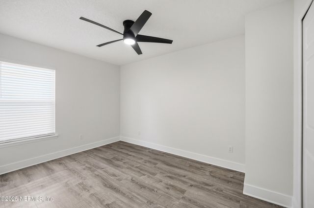 88 W 5TH Street, Atlantic Beach, FL 32233