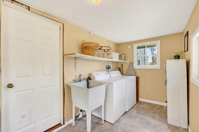 7009 N Orchard Prairie Rd, Spokane, WA 99217