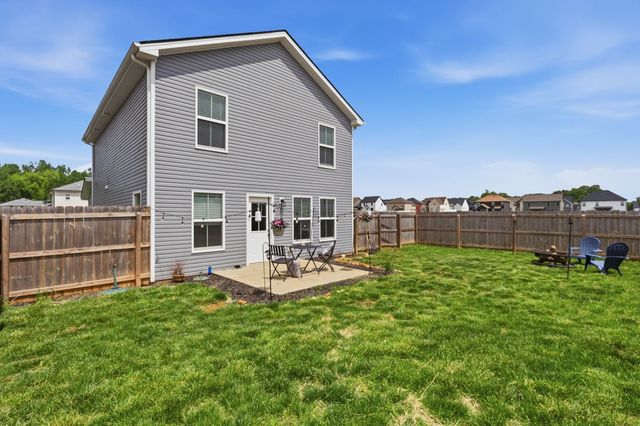 128 Quarry Ridge Rd, Clarksville, TN 37043