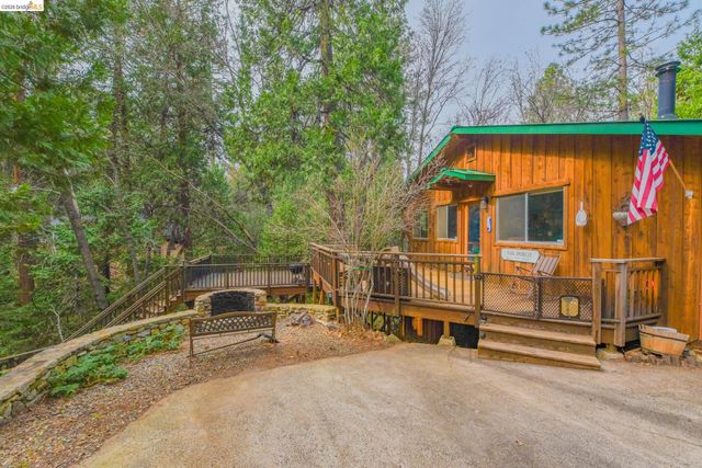 24132 Awahanee Rd, Sonora, CA 95370