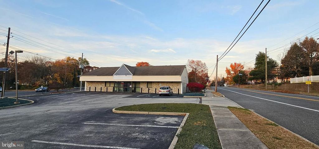 1115 N BLACK HORSE PIKE, Glendora, NJ 08029