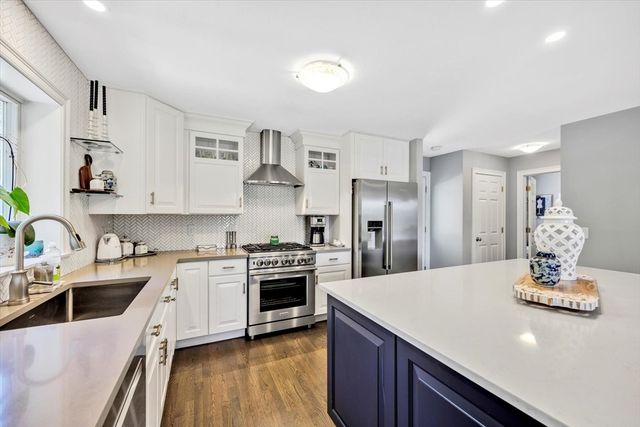 1 Ravens Nest, Sandwich, MA 02563