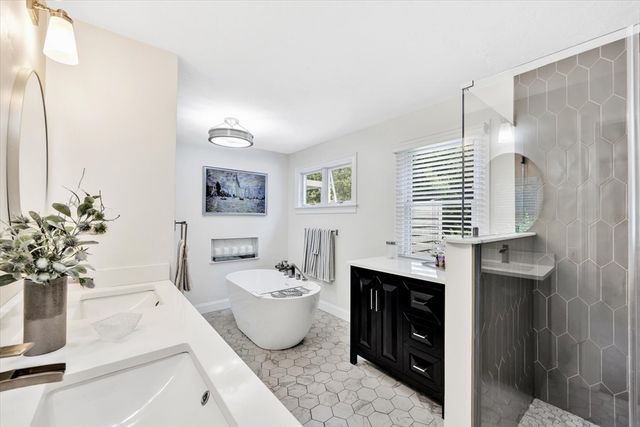 1 Ravens Nest, Sandwich, MA 02563