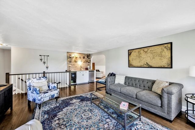 1 Ravens Nest, Sandwich, MA 02563