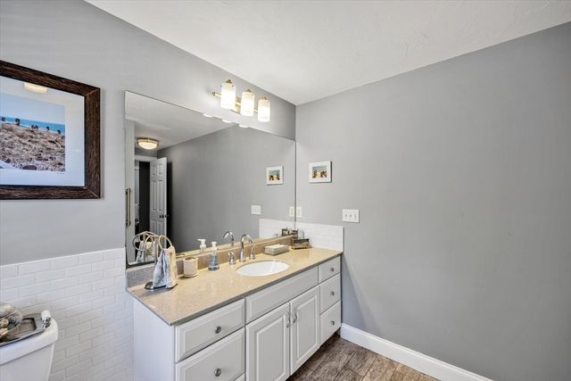 1 Ravens Nest, Sandwich, MA 02563