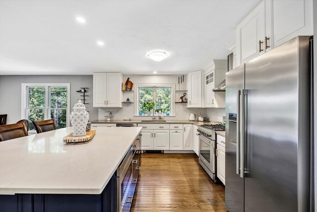1 Ravens Nest, Sandwich, MA 02563