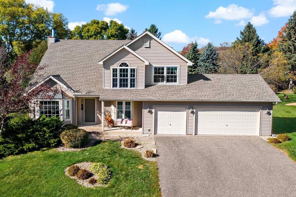 12785 Edinbrook Path, Apple Valley, MN 55124