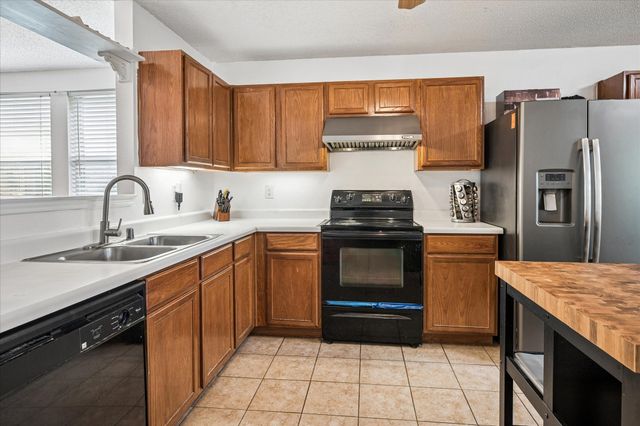 1720 Canyon Oaks Drive, Little Elm, TX 75068