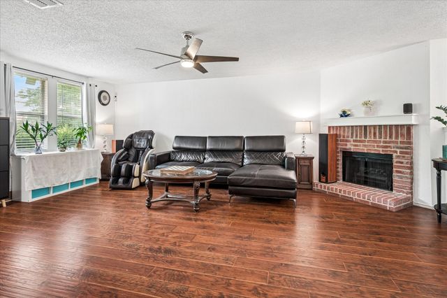 1720 Canyon Oaks Drive, Little Elm, TX 75068