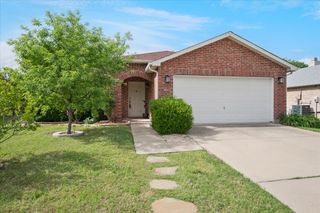 1720 Canyon Oaks Drive, Little Elm, TX 75068
