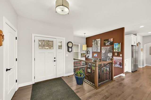 18420 Milwaukee AVENUE, Brookfield, WI 53045