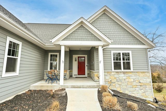 18420 Milwaukee AVENUE, Brookfield, WI 53045