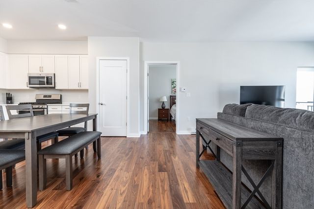 3531 Washington Street 322D, Boston, MA 02130