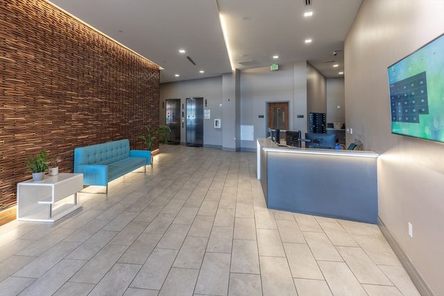 3531 Washington Street 322D, Boston, MA 02130