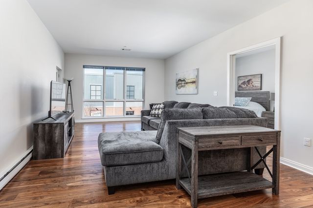 3531 Washington Street 322D, Boston, MA 02130