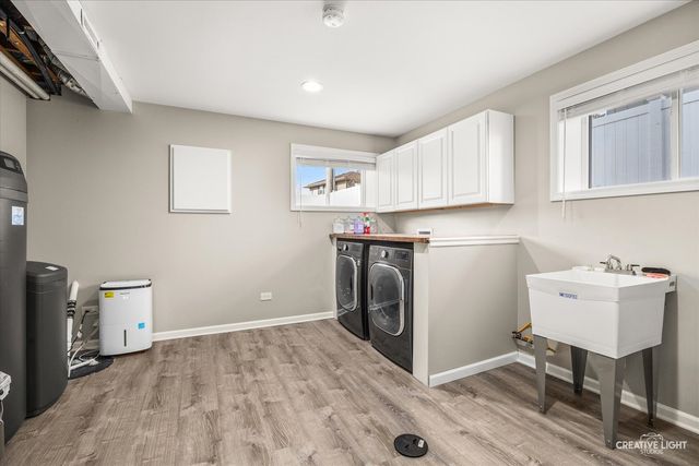 764 Scott Drive, Elgin, IL 60123