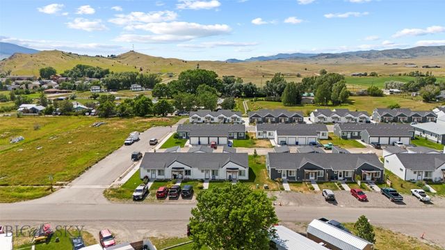 402 Brookline Street B, Livingston, MT 59047