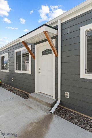 402 Brookline Street B, Livingston, MT 59047