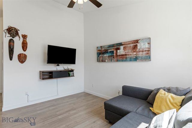 402 Brookline Street B, Livingston, MT 59047