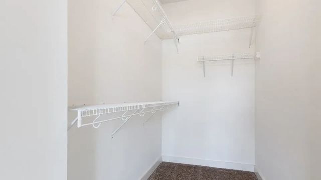 1 N Main Street 311, Algonquin, IL 60102