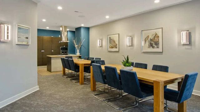 1 N Main Street 311, Algonquin, IL 60102