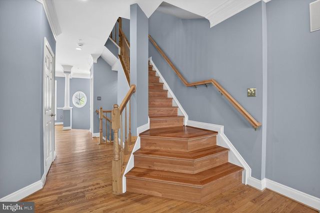1169 REGAL OAK DR, Rockville, MD 20852