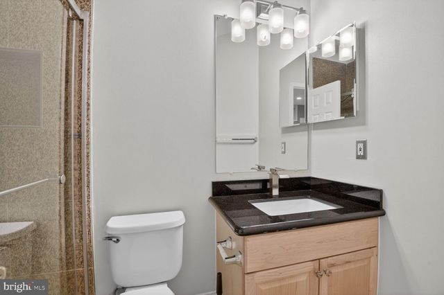 1169 REGAL OAK DR, Rockville, MD 20852