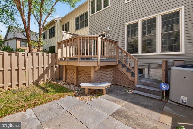 1169 REGAL OAK DR, Rockville, MD 20852