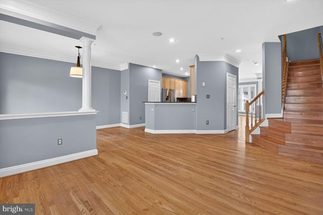 1169 REGAL OAK DR, Rockville, MD 20852