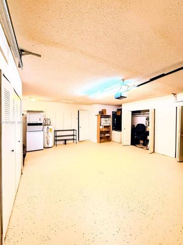 766 NW 24th Ave, Delray Beach, FL 33445