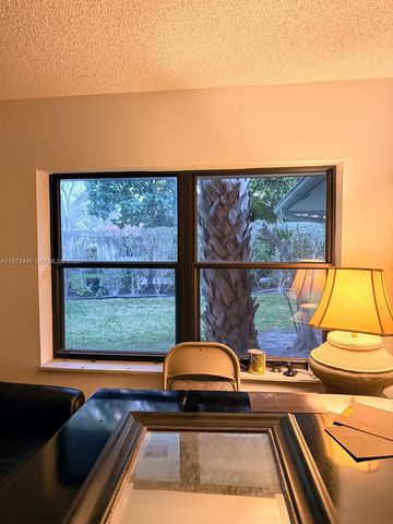 766 NW 24th Ave, Delray Beach, FL 33445