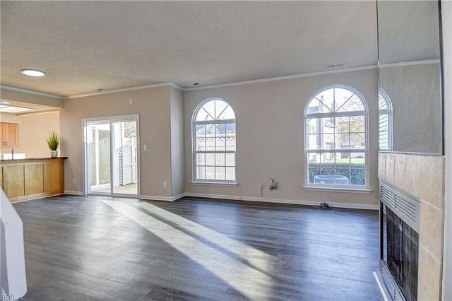 4612 Islander CT, Virginia Beach, VA 23455