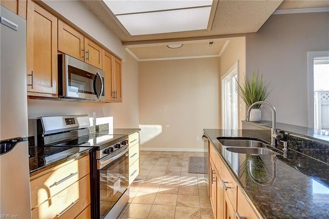 4612 Islander CT, Virginia Beach, VA 23455