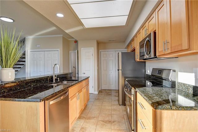 4612 Islander CT, Virginia Beach, VA 23455